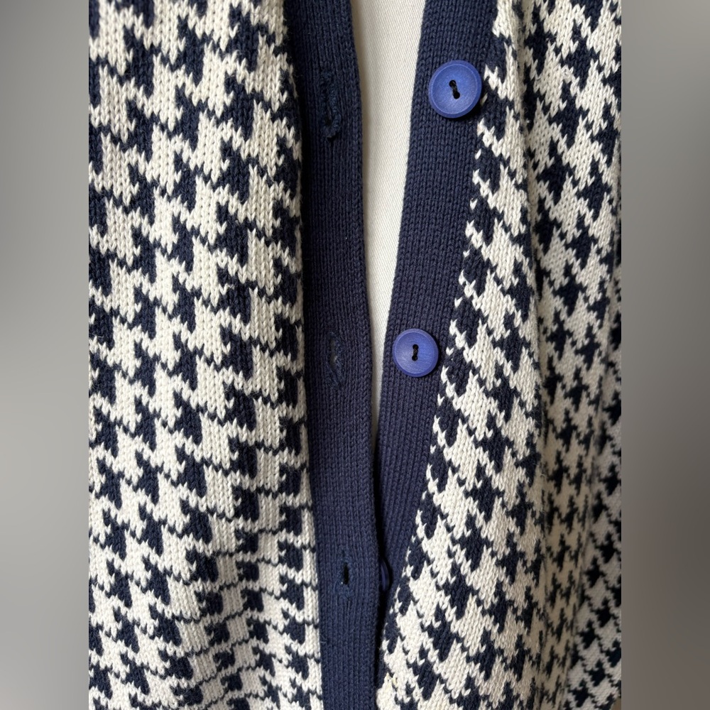 Lizsport Vintage Navy & White Oversized Houndstooth Knit Cardigan in 100% Cotton - Picture 5 of 12